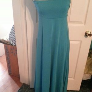 NWT, BEAUTIFUL SOLID MAXI SKIRT